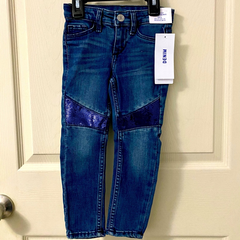 Girl’s Denim Skinny Fit Jeans NWT Size 2-3Y